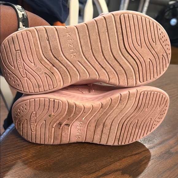 Kizik pink slip on sneakers. Womens size 7.5 - Picture 6 of 7